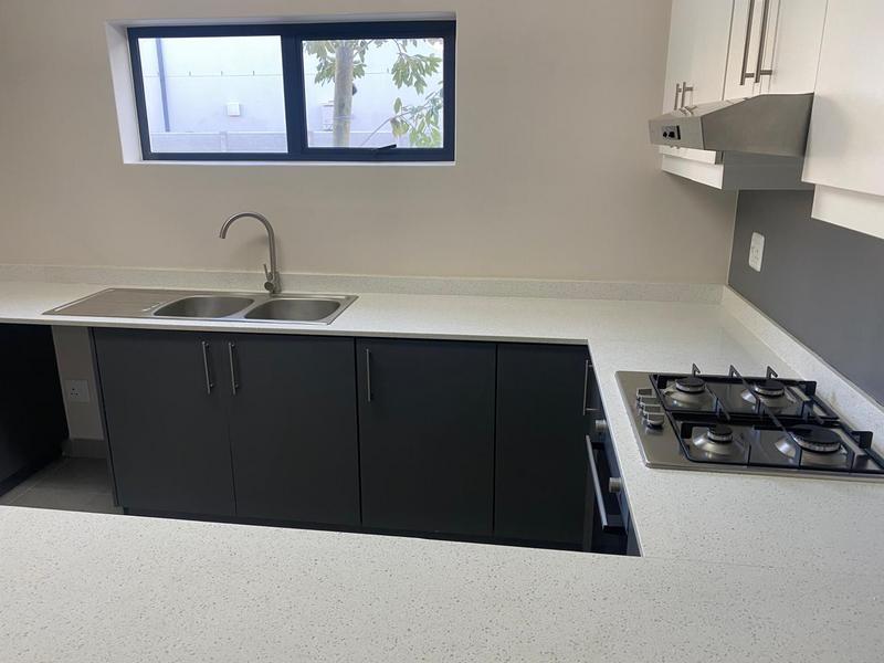 3 Bedroom Property for Sale in Silver Oaks Western Cape